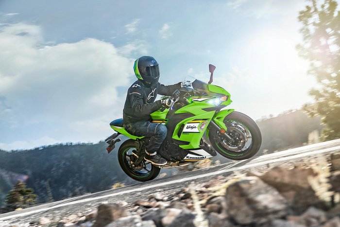 2025 Kawasaki Ninja 650L (LAMS) KRT Edition Ninja Green