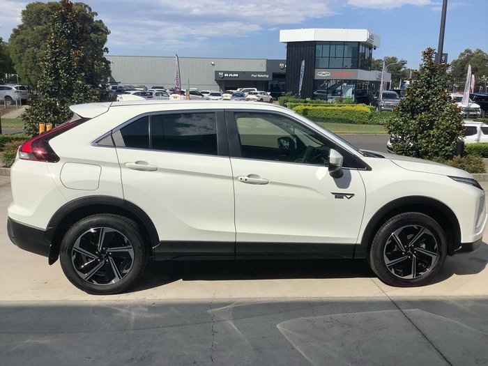 2024 Mitsubishi Eclipse Cross PHEV ES