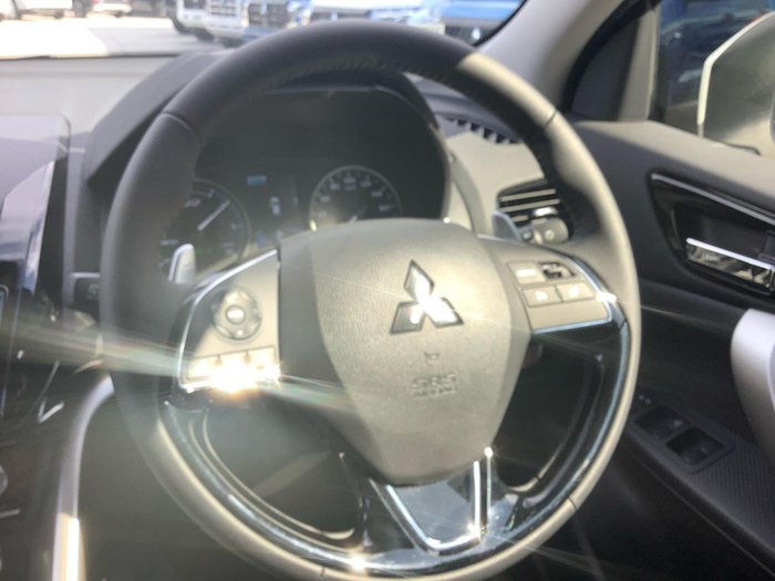 2024 Mitsubishi Eclipse Cross PHEV ES