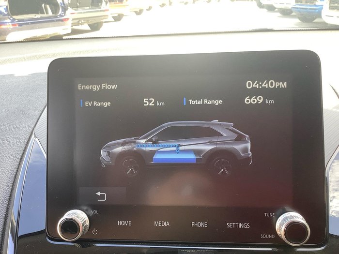 2024 Mitsubishi Eclipse Cross PHEV ES