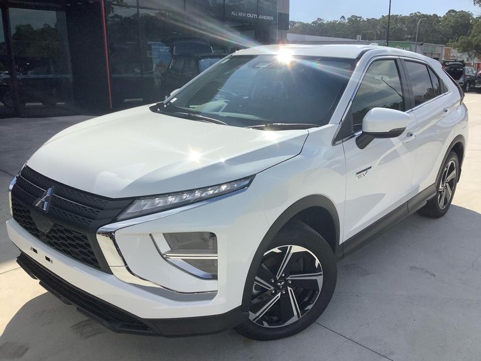 2024 Mitsubishi Eclipse Cross PHEV ES