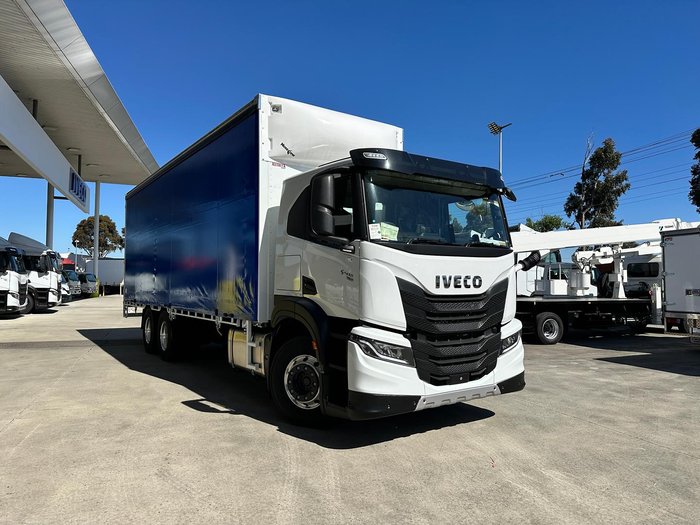 2024 Iveco S-Way AT230 White