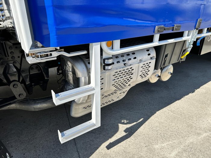 2024 Iveco S-Way AT230 White