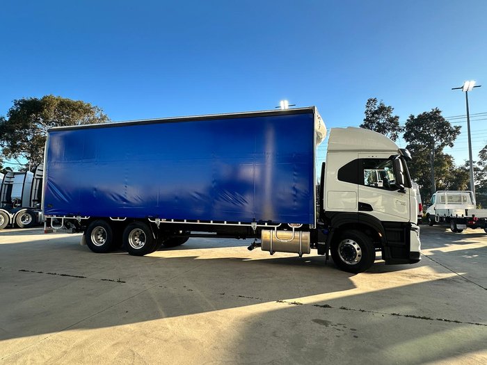 2024 Iveco S-Way AT230