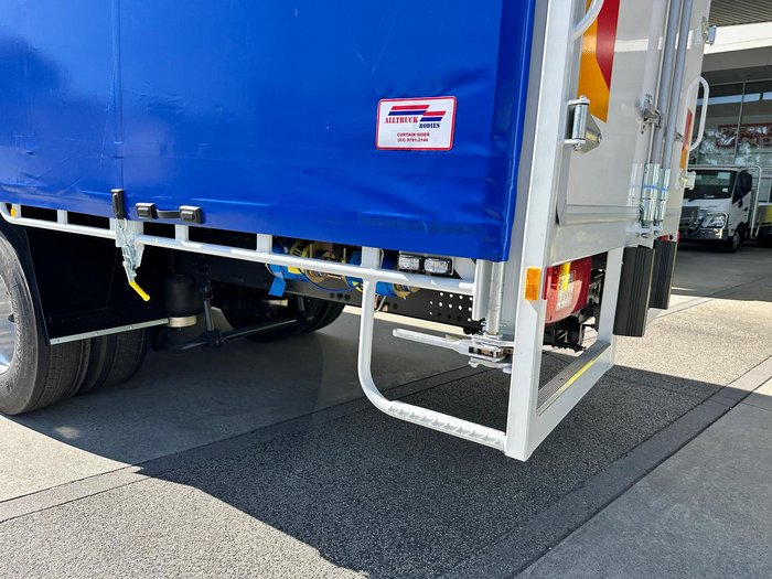 2024 Iveco S-Way AT230 White