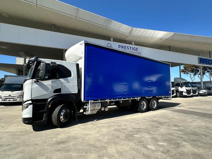 2024 Iveco S-Way AT230 White