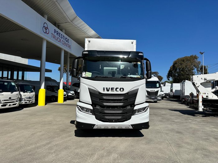 2024 Iveco S-Way AT230 White