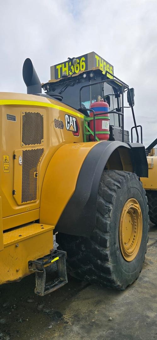 2021 Caterpillar 982 Ng Yellow