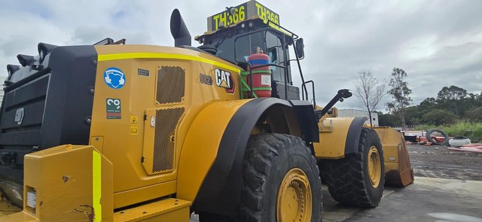 2021 Caterpillar 982 Ng Yellow