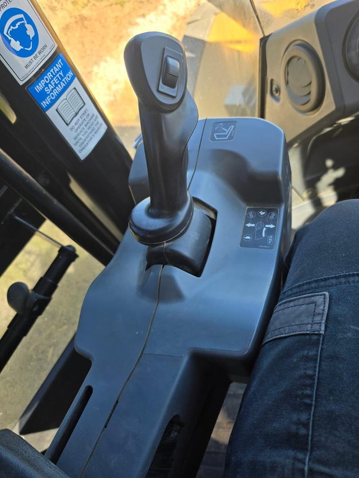 2021 Caterpillar 982 Ng Yellow