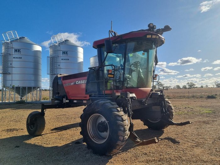 2011 CASE IH Wd2303 Red