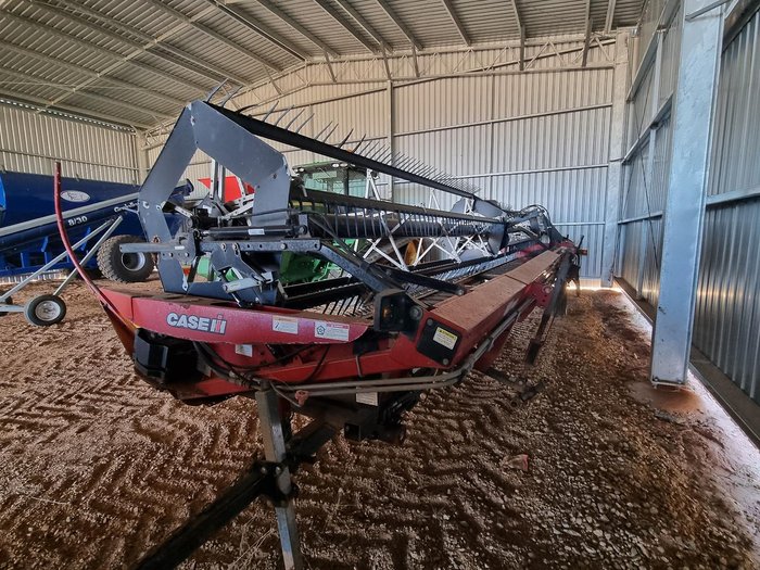2011 CASE IH Wd2303 Red