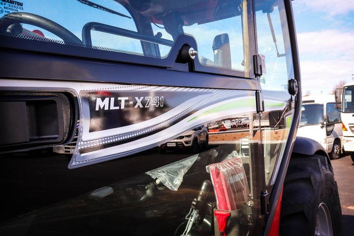2024 Manitou Mlt-X 741 RED
