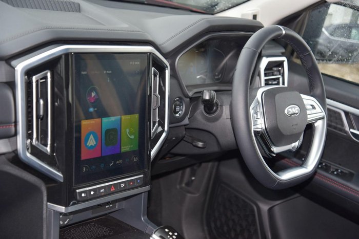 2024 JAC T9 Oasis