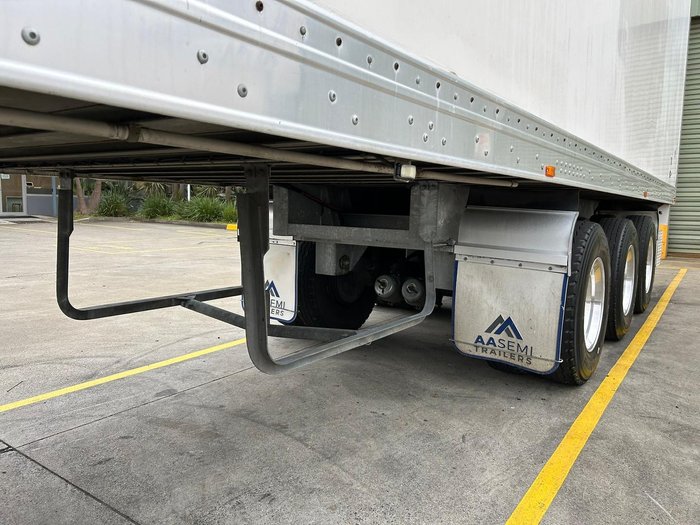 2007 Maxitrans St3 Od 24 Pallet -18 High Cube Reefer, Roller Door 4.3M