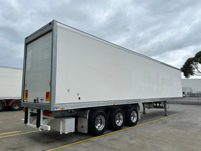 2007 Maxitrans St3 Od 24 Pallet -18 High Cube Reefer, Roller Door 4.3M 