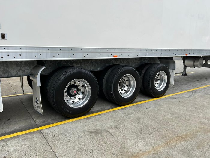 2007 Maxitrans St3 Od 24 Pallet -18 High Cube Reefer, Roller Door 4.3M 