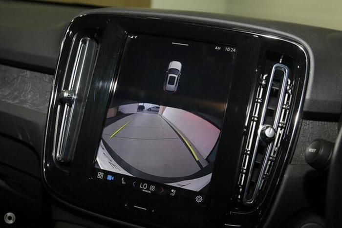 2023 Volvo XC40 Recharge Pure Electric