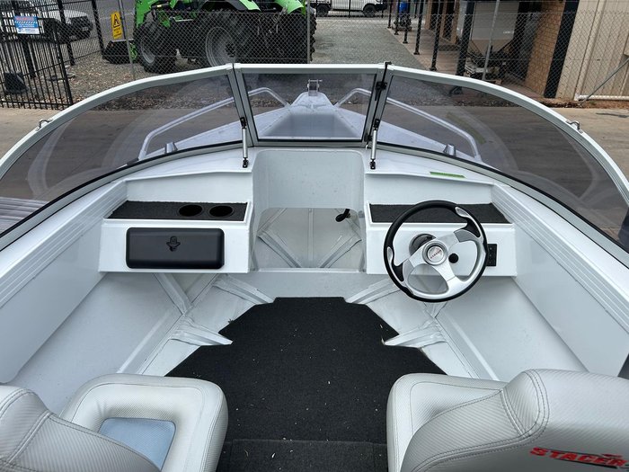 2025 Stacer 481 SeaMaster