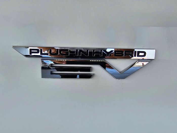 2021 MITSUBISHI ECLIPSE CROSS EXCEED PHEV (AWD)