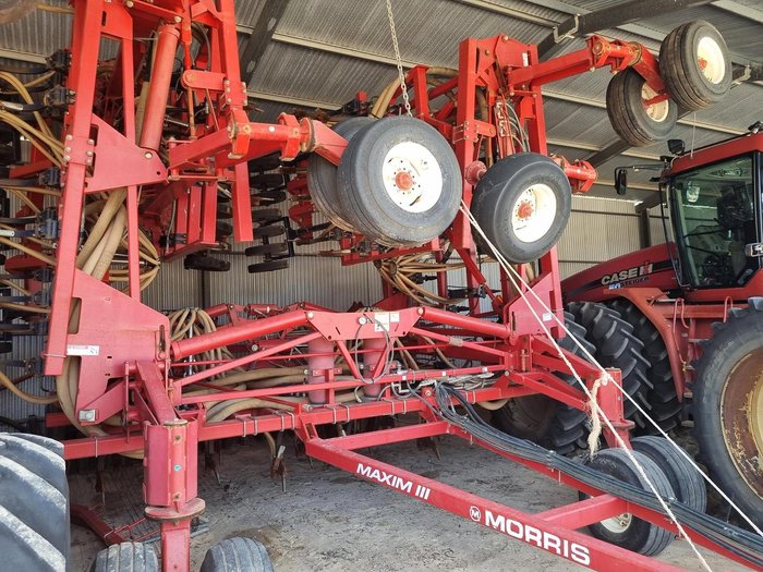 2010 Morris Maxim Iii Red