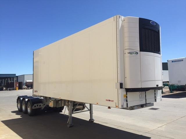 2025 Krueger B Double Freezer Van (Double Loader) White