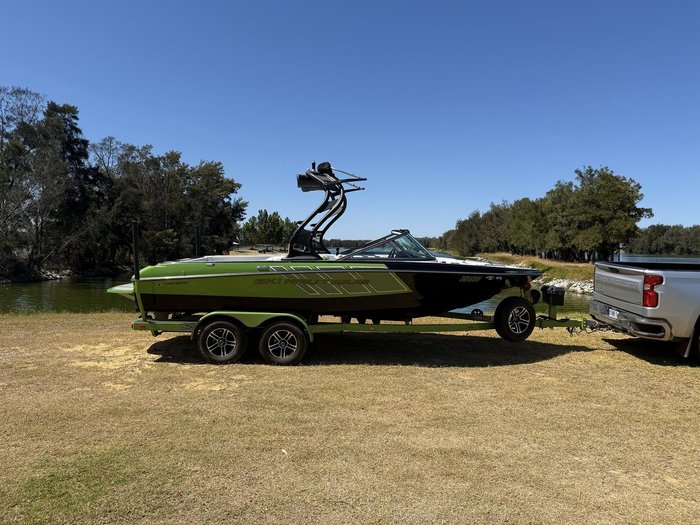 2015 Nautique Ski Nautique 200 Open Bow