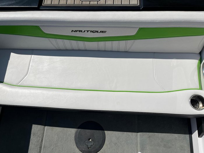 2015 Nautique Ski Nautique 200 Open Bow