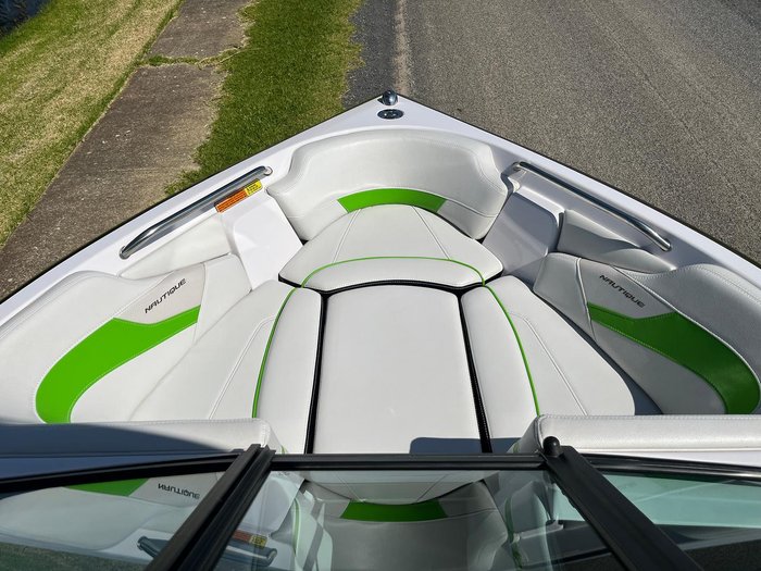 2015 Nautique Ski Nautique 200 Open Bow