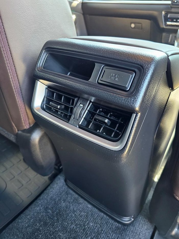 2024 Mazda BT-50 GT