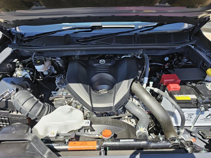 2024 Mazda BT-50 GT