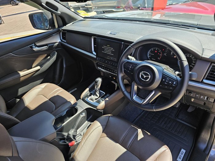 2024 Mazda BT-50 GT