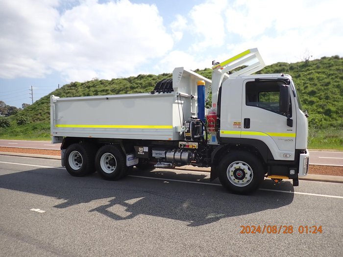2024 Isuzu Fvz 260-300 ORH White