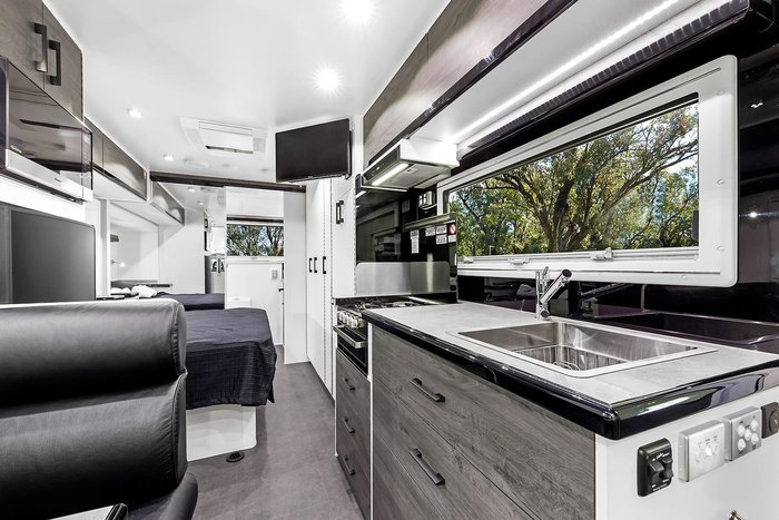 2026 Paradise MotorHomes SL CLUB DELUXE (TAKING ORDERS FOR 2026)