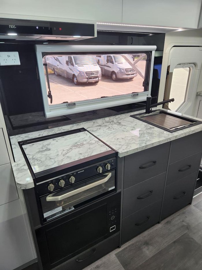 2024 Paradise MotorHomes SL DELUXE (AVAILABLE NOW, RUN OUT SALE)