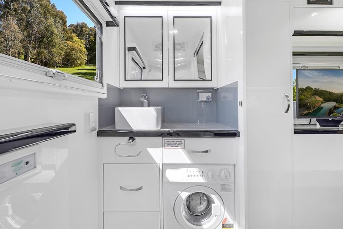 2026 Paradise MotorHomes LIBERATION SERIES (JUNE DELIVERY 2026)