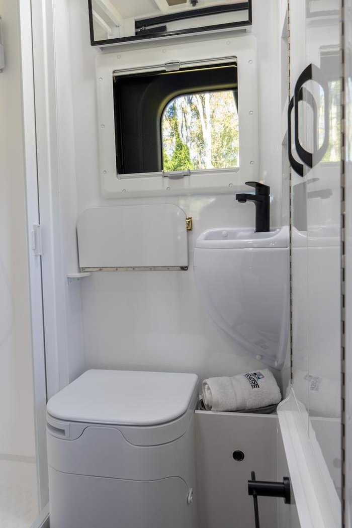 2026 Paradise MotorHomes Oasis Platinum AWD 519 (TAKING ORDERS FOR 2027 DELIVERY)