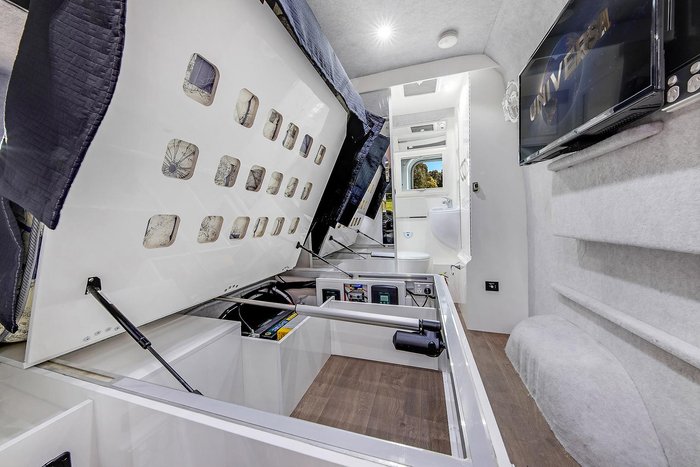 2025 Paradise MotorHomes Oasis Platinum AWD 519 (TAKING ORDERS FOR 2026 DELIVERY)