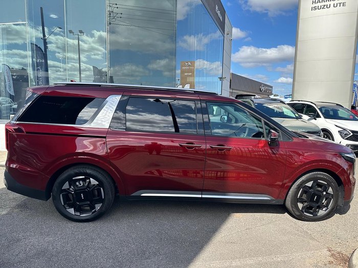 2024 Kia Carnival GT-Line