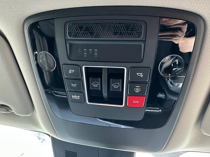 2024 Kia Carnival GT-Line
