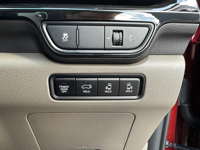 2024 Kia Carnival GT-Line