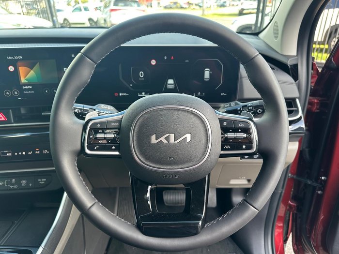 2024 Kia Carnival GT-Line