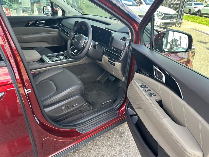 2024 Kia Carnival GT-Line