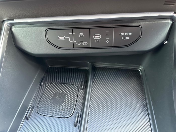 2024 Kia Carnival GT-Line