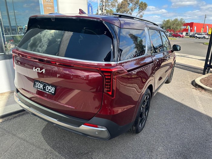 2024 Kia Carnival GT-Line