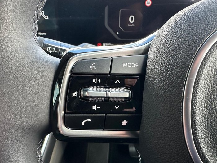 2024 Kia Carnival GT-Line