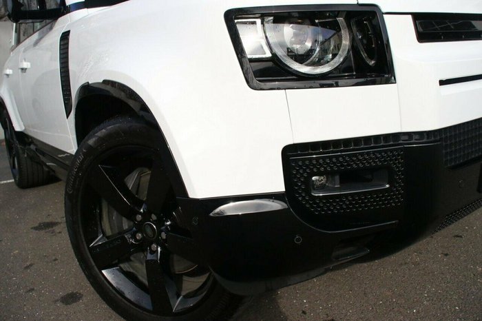 2024 Land Rover Defender 110 P400e X-Dynamic SE L663 MY24 AWD Fuji White