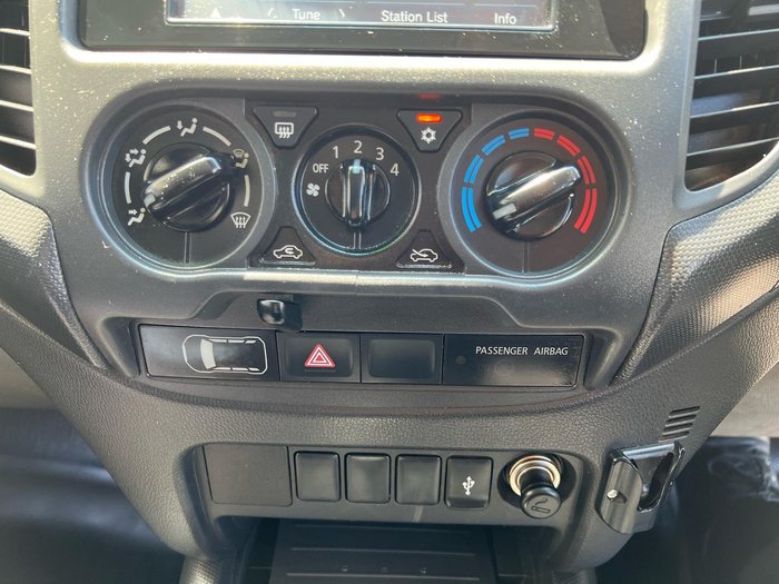 2017 Mitsubishi Triton GLX
