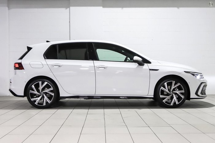 2024 Volkswagen Golf 110TSI R-Line
