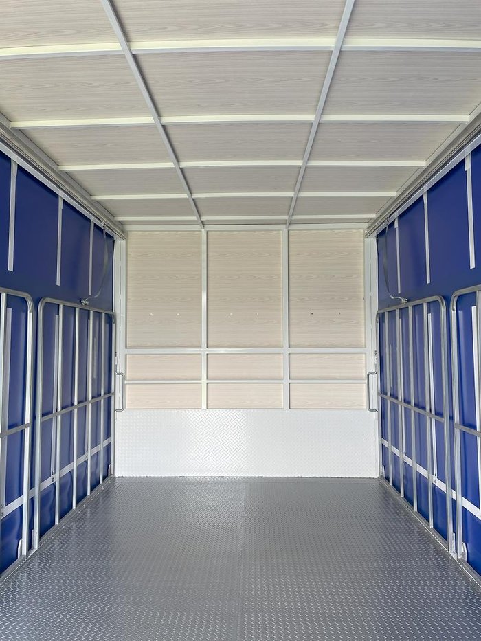 2025 Fuso Canter 918 White